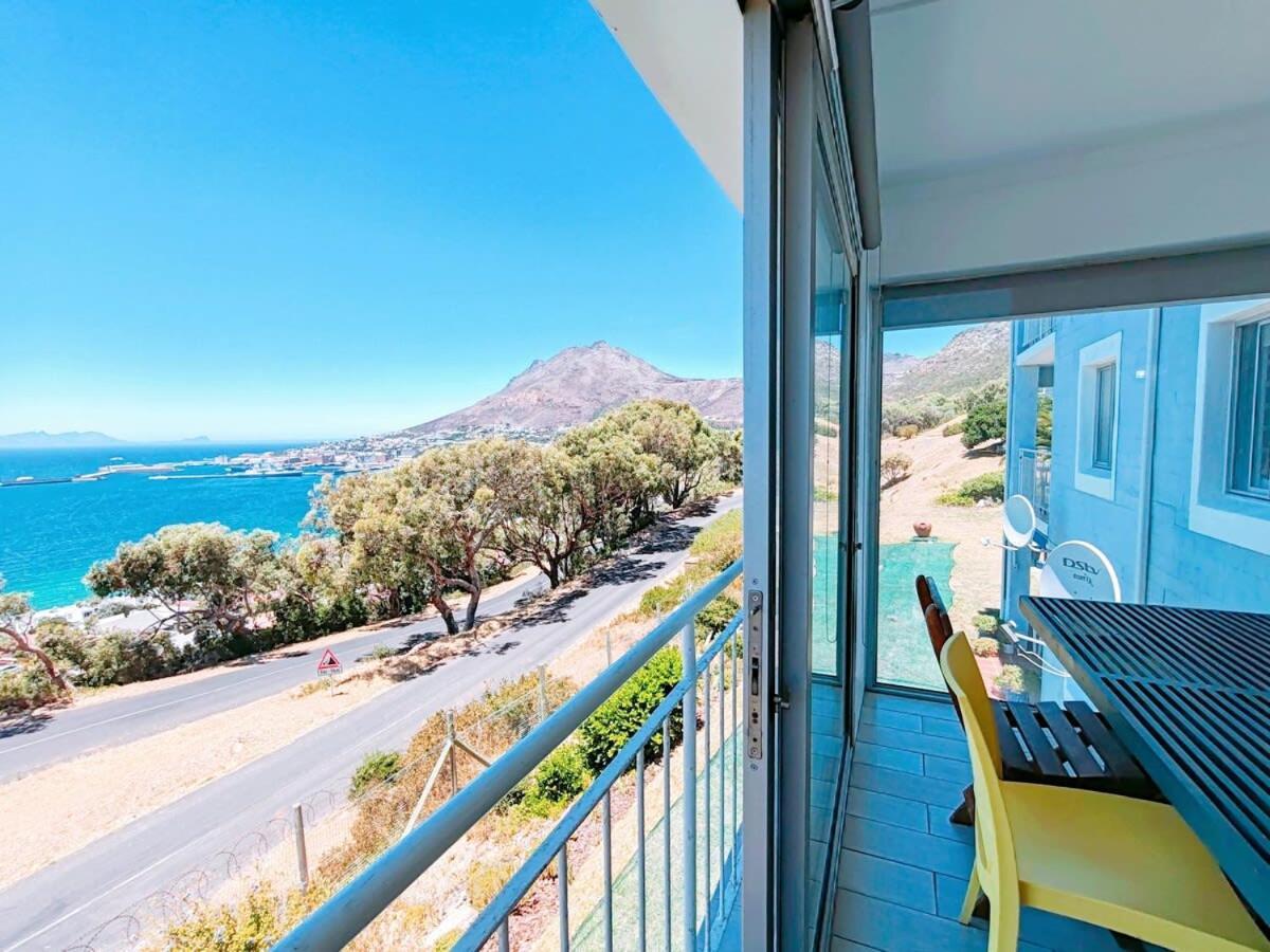 Bay Views Apartment Simon's Town Exterior photo